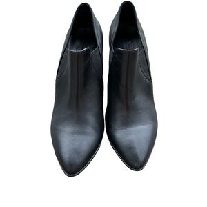 Ecco black leather booties 39